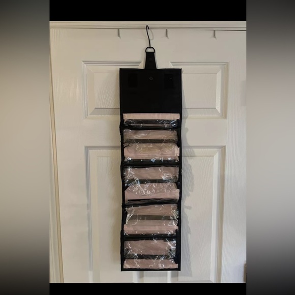 Mary Kay Handbags - Mary Kay Hanging Cosmetic Travel Bag Tote Black Pink